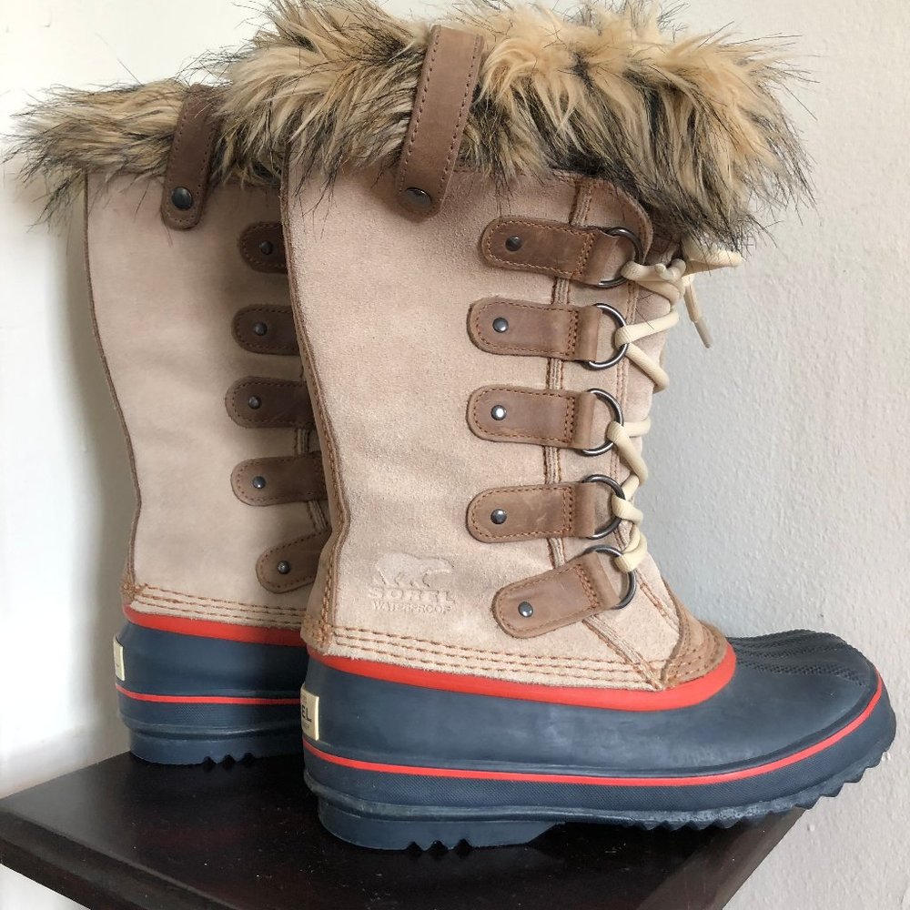 Sorel Joan Of Arctic Winter Boot, Size 5M